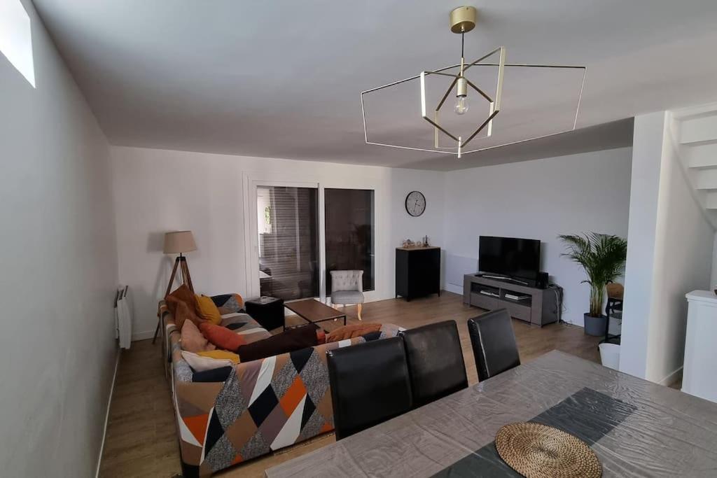 Maison Chaleureuse Villepinte  Zewnętrze zdjęcie
